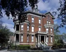 Kehoe's second house, 123 Habersham Street